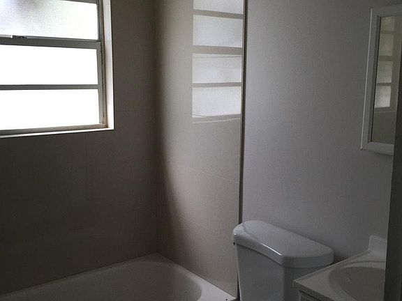 2nd image of 38 Oviedo Ave APT 3
