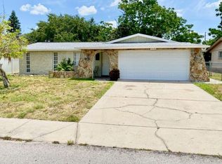 9436 Rainbow Ln, Port Richey, FL 34668