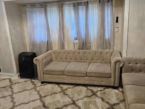 2nd image of 127 Berkeley Ave #1