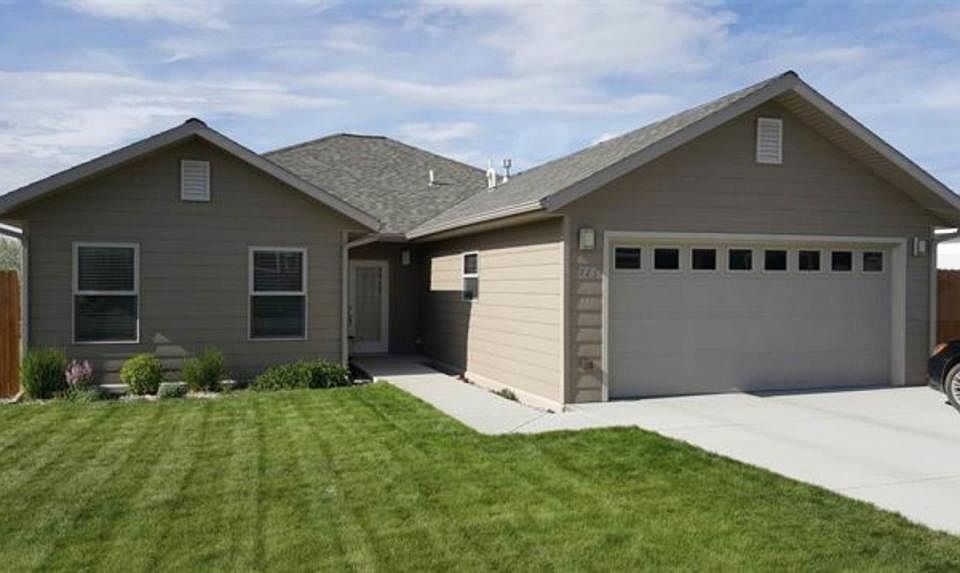 1st image of 278 Willowbrook Dr