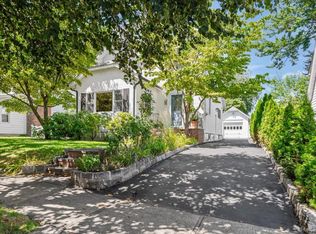 17 Cypress Ave, Port Washington, NY 11050