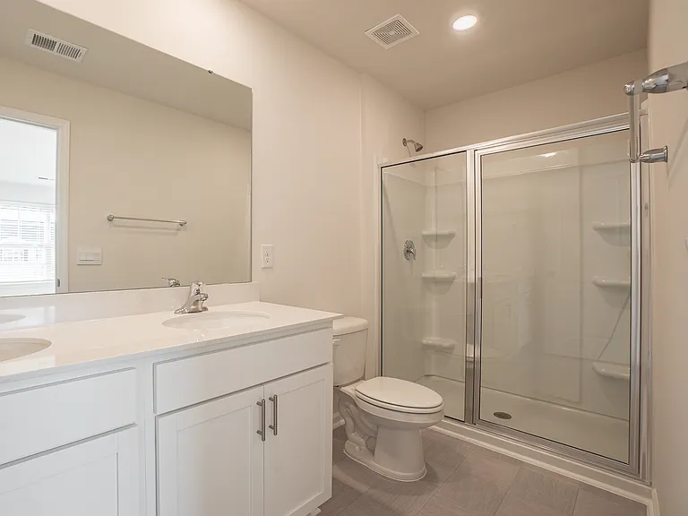 246 Wall St — Photo 23