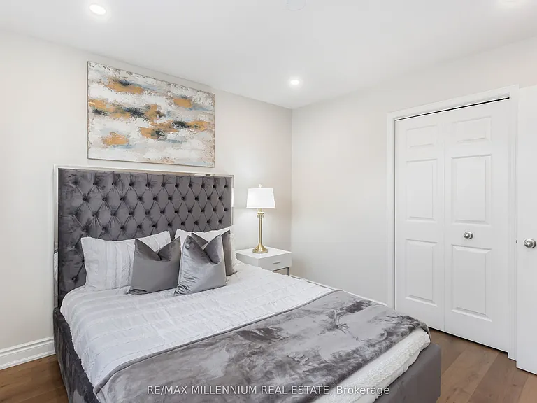 61 Mistywood Dr #UPPER — Photo 40