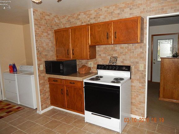 3rd image of 2226 Remington Ave