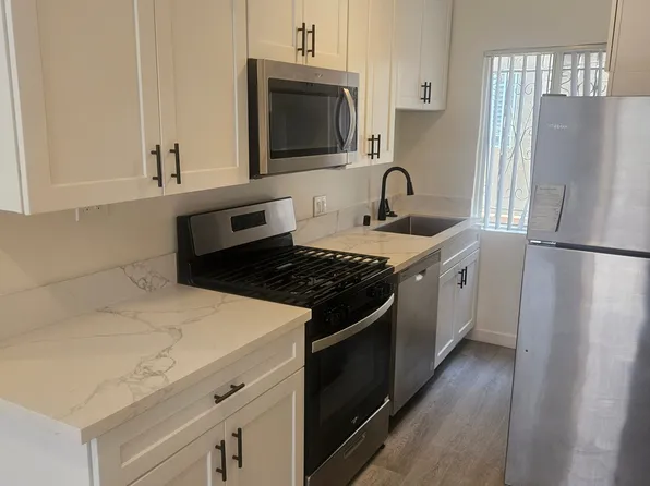 2278 W Adams Blvd, Los Angeles, CA