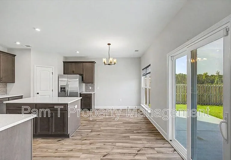203 Alyssa Ave — Photo 13