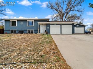 7301 Old Pioneer Trl, Fountain, CO 80817