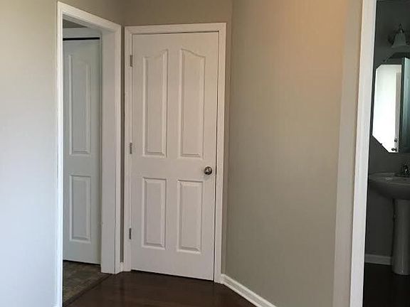 3rd image of 3566 Southwood Dr