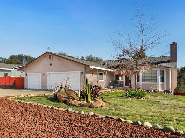 3629 Cambridge Rd, Cameron Park, CA 95682