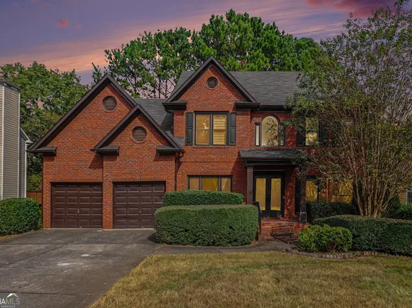1217 Kingsbury Ln, Powder Springs, GA 30127