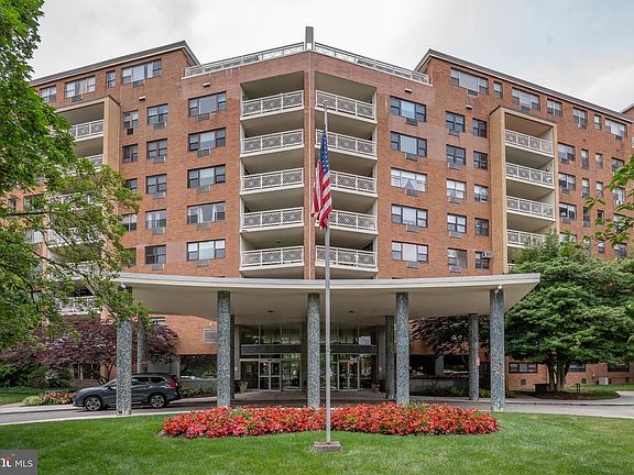 3rd image of 7900 Old York Rd APT 814A