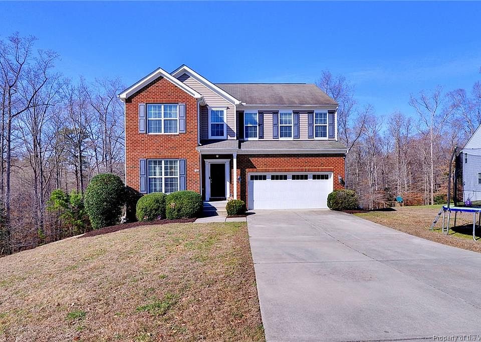 1st image of 166 Marywood Dr