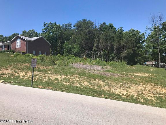 2nd image of 718 Burlwood Cir