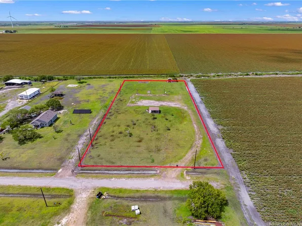 5460 County Road 1414, Gregory, TX 78390