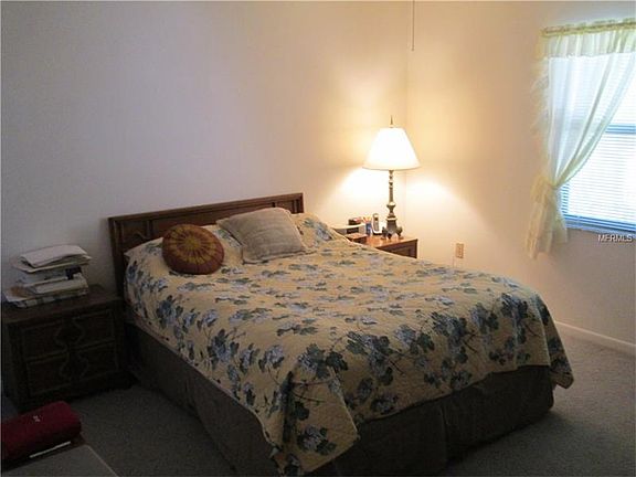 4th image of 611 33rd Ave N