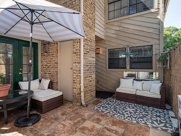 3rd image of 857 Dublin Dr #2