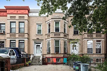 Sold by Elite Connect Real Estate
