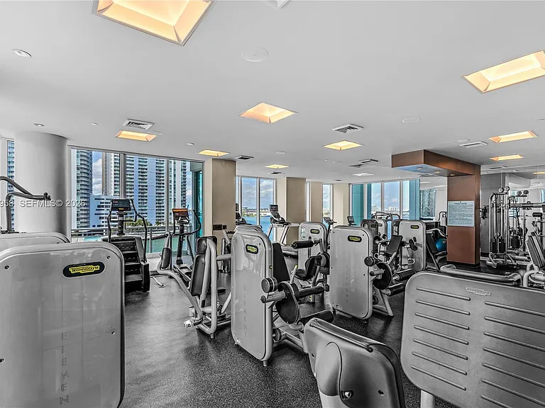 900 Brickell Key Blvd #1002 — Photo 76