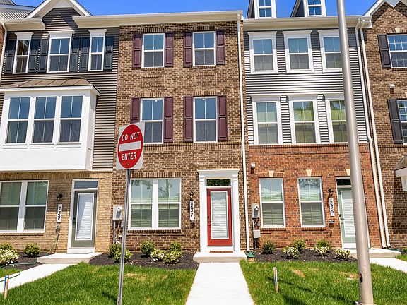 Clarendon Quick Move-In
