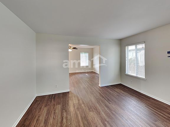 5th image of 21744 W Knollwood Dr