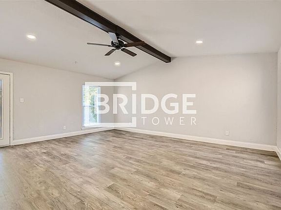 4th image of 1113 Joshua Tree Dr