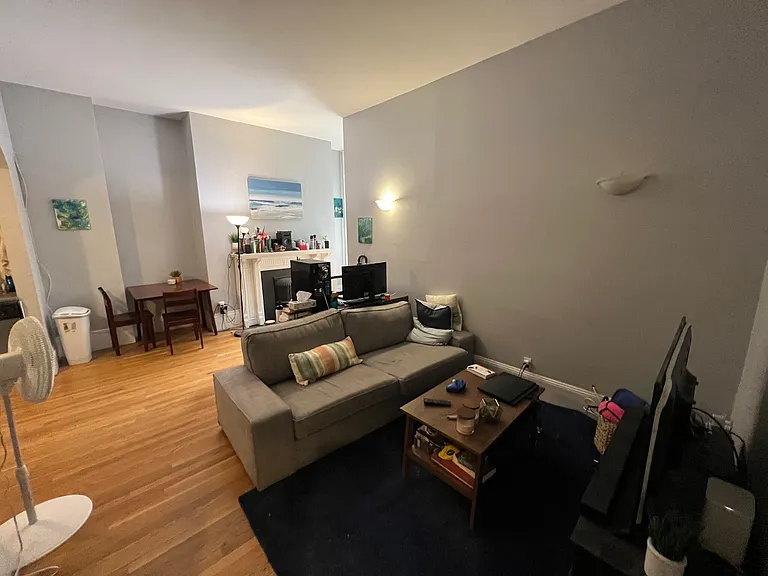 271 Dartmouth St #2B — Photo 16