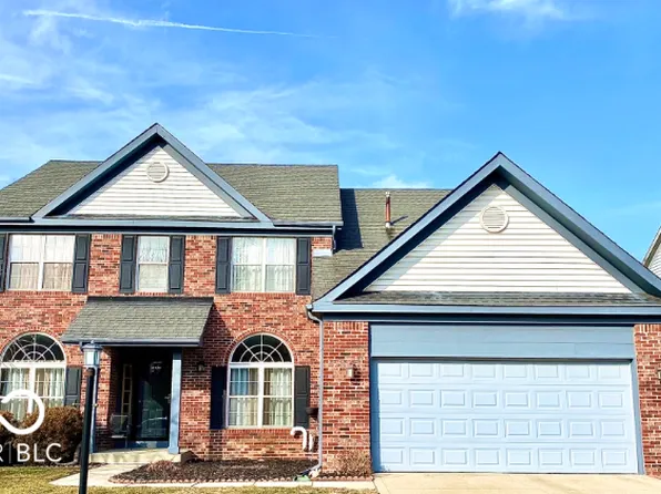 6728 Eagles Perch Dr, Indianapolis, IN 46214
