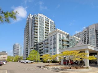 20 N Park Rd #811, Vaughan, ON L4J 0G7