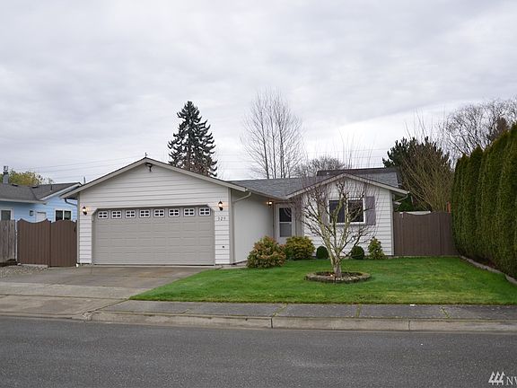 2nd image of 929 Vera Ct