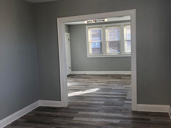4th image of 112 E 9th Ave #C