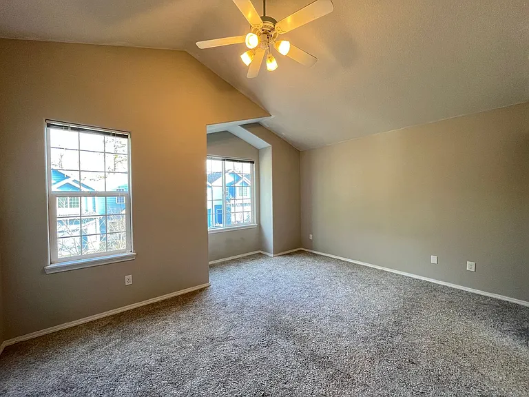 767 SW 198th Pl — Photo 20