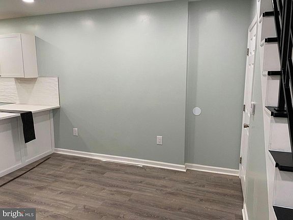 4th image of 2851 Frankford Ave