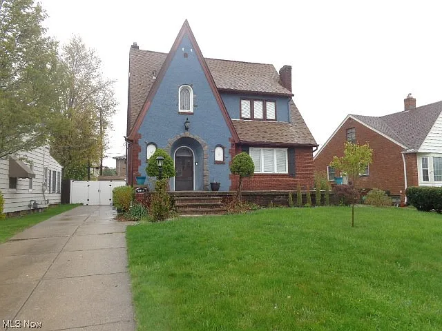 6457 Stanbury Rd photo 1