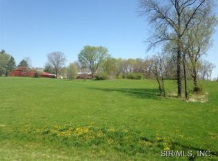 23 Lakeridge Trl, Alton, IL 62002