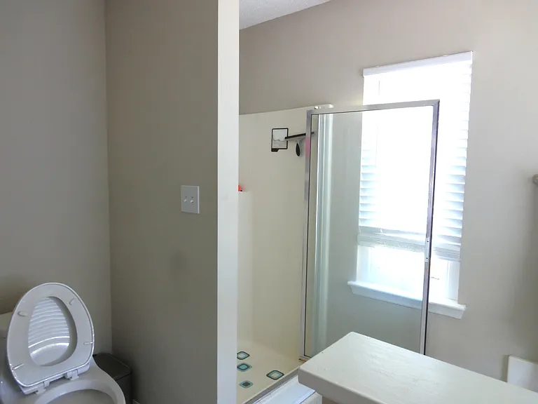 320 Hallwood Ct — Photo 21