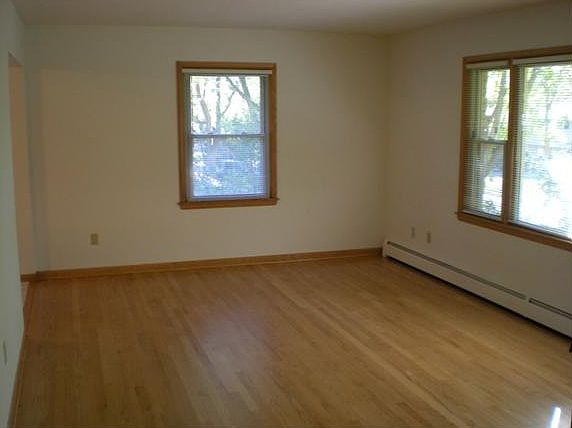 1st image of 2309 Brentwood Pkwy APT 1