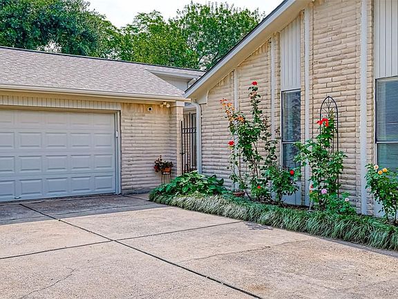 4th image of 21407 Park Wick Ln