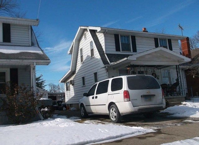 2nd image of 2557 Freeman Ave