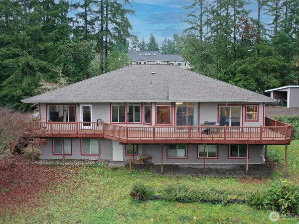 (undisclosed Address), Poulsbo, WA 98370