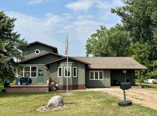 13697 58th St NE, Forest River, ND 58233