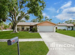 1906 Radcliffe Dr N, Clearwater, FL 33763
