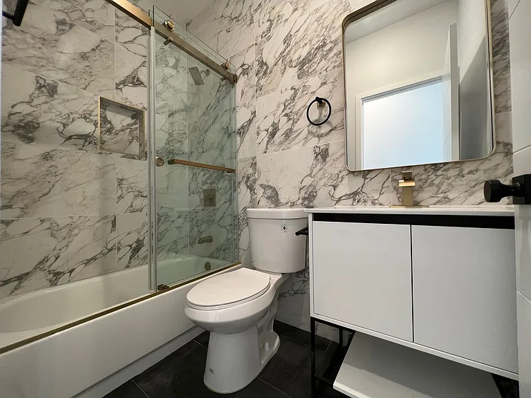 5526 Blackwelder St — Photo 7