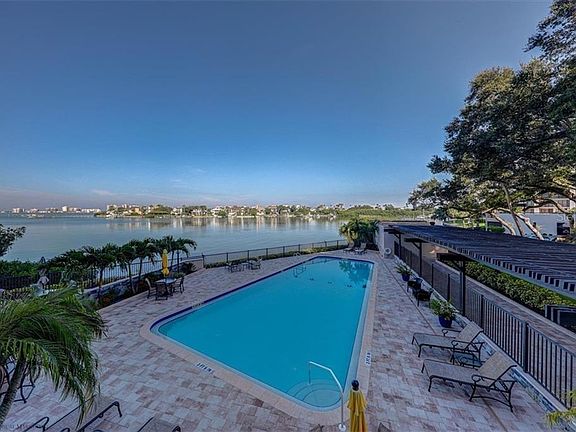 4th image of 4 Belleview Blvd APT 101
