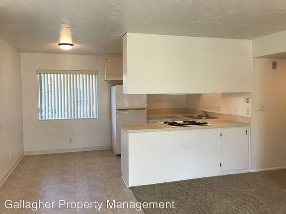 2nd image of 898 Concha Loma Dr APT D