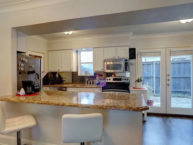 7736 Meadow Rd #102 — Photo 8