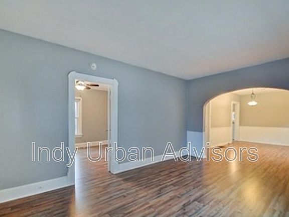 2nd image of 2912 Shelby St