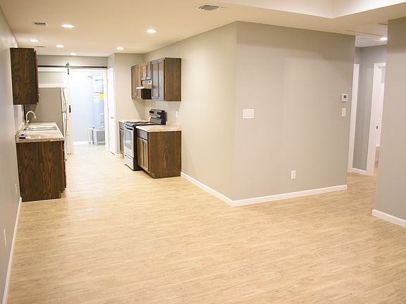 2nd image of 2129 Gasaway Rd #102