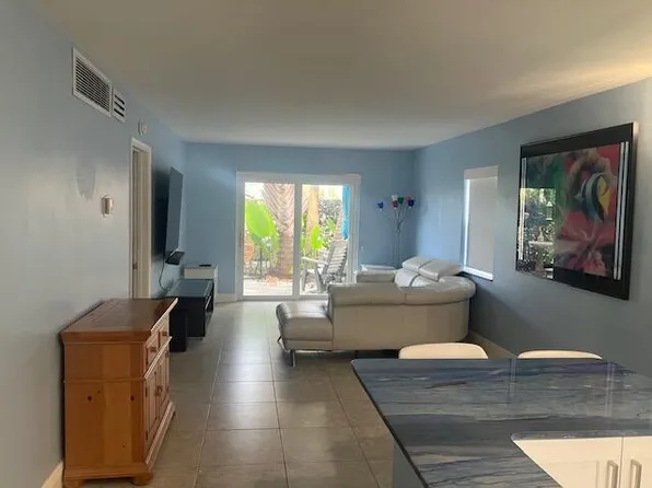 2901 NE 51st St, Fort Lauderdale, FL 33308