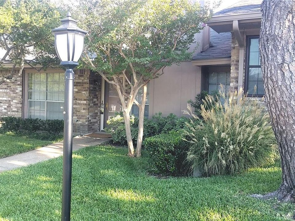 1st image of 10738 Pagewood Dr #51