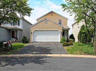 2221 Buttonwood Cir, Harrisburg, PA 17110